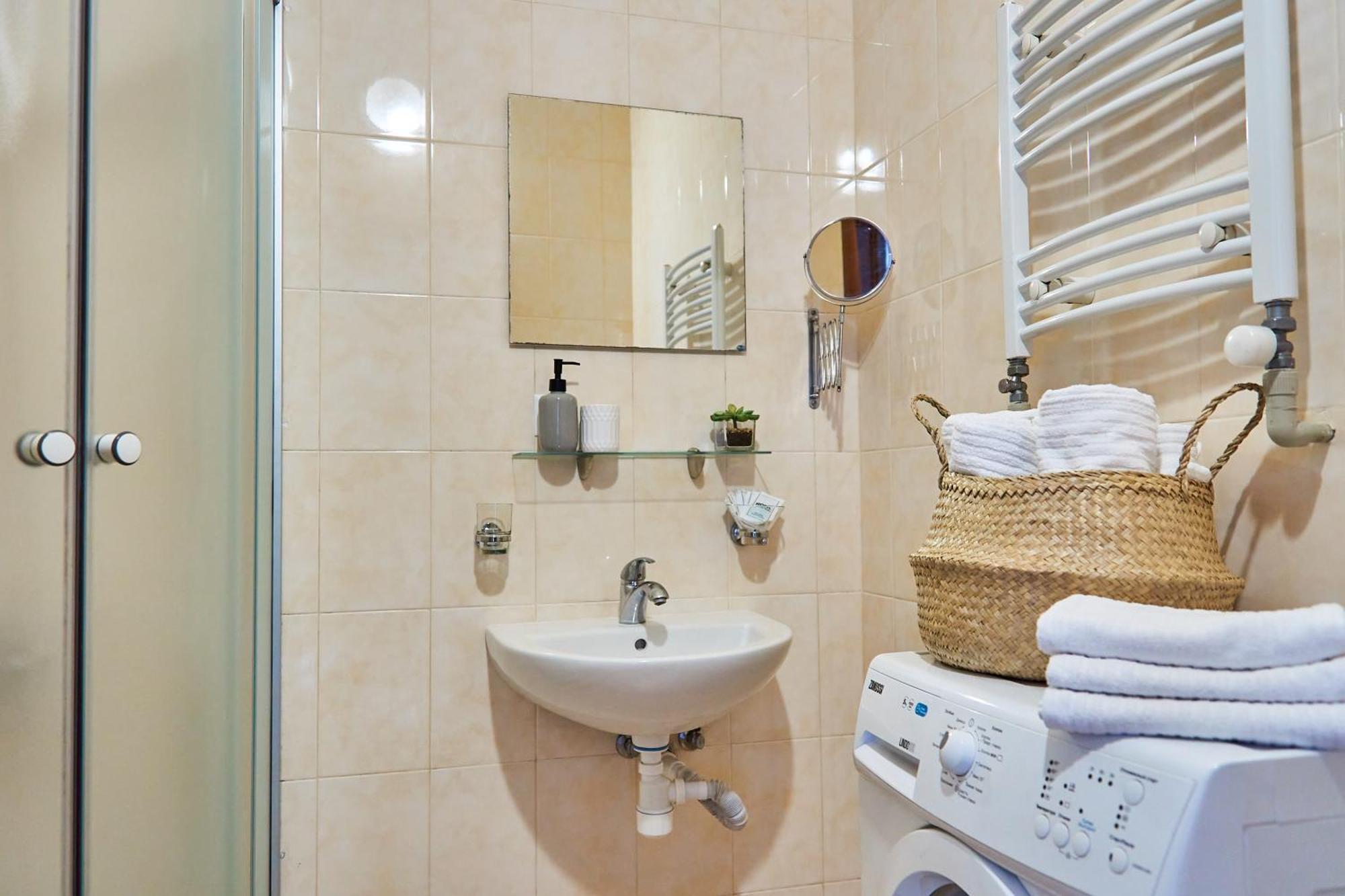 Lux Apartment Mukacheve Luaran gambar